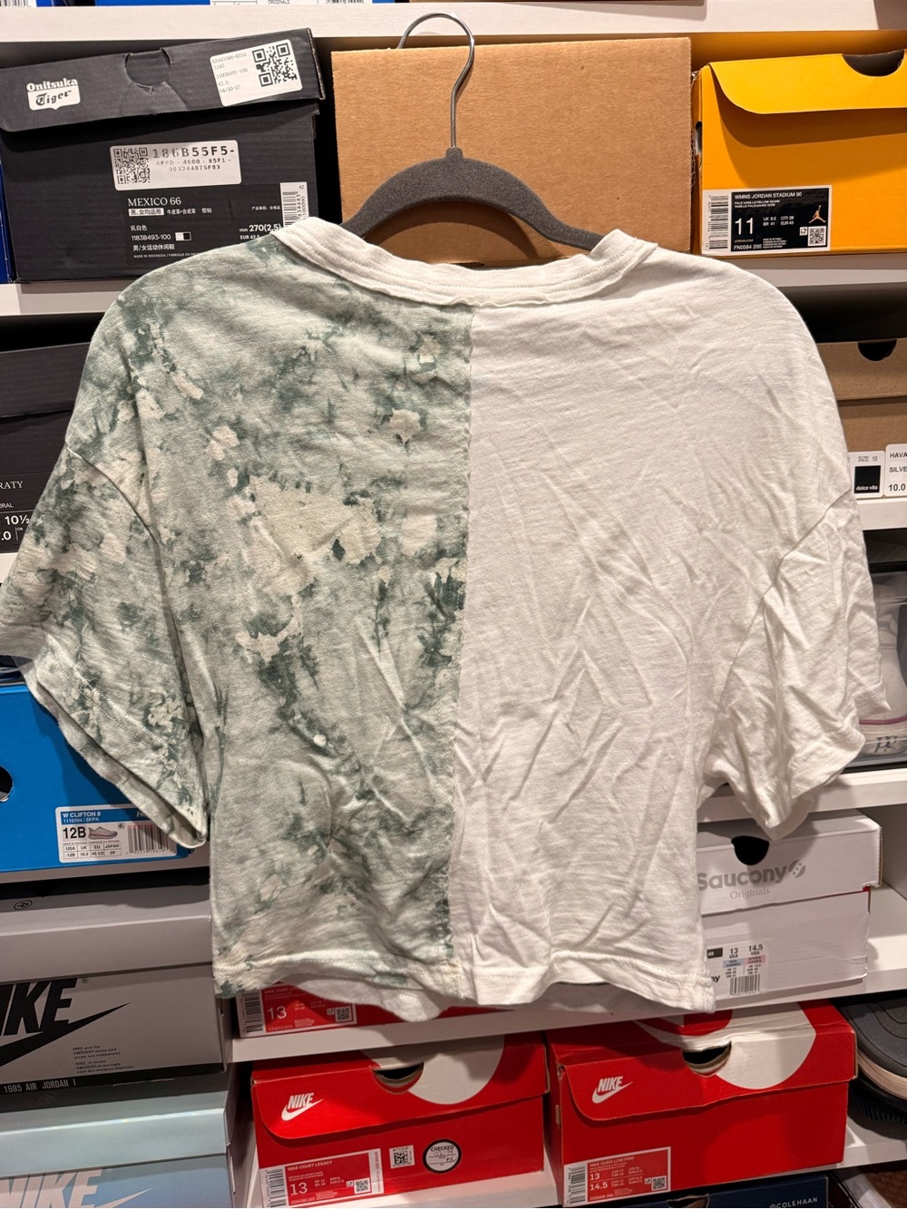 Women’s Pilcro White & Green Graphic Short Sleeve XS - Picture 3 of 3